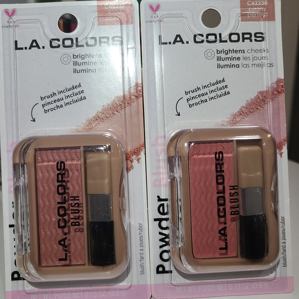L.A. Colors Powder Blush Set